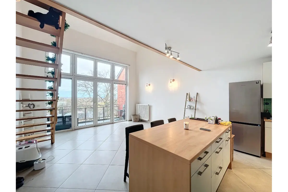 Appartement à louer à Marche-en-Famenne 6900 890.00€ 2 chambres 94.00m² - annonce 648580