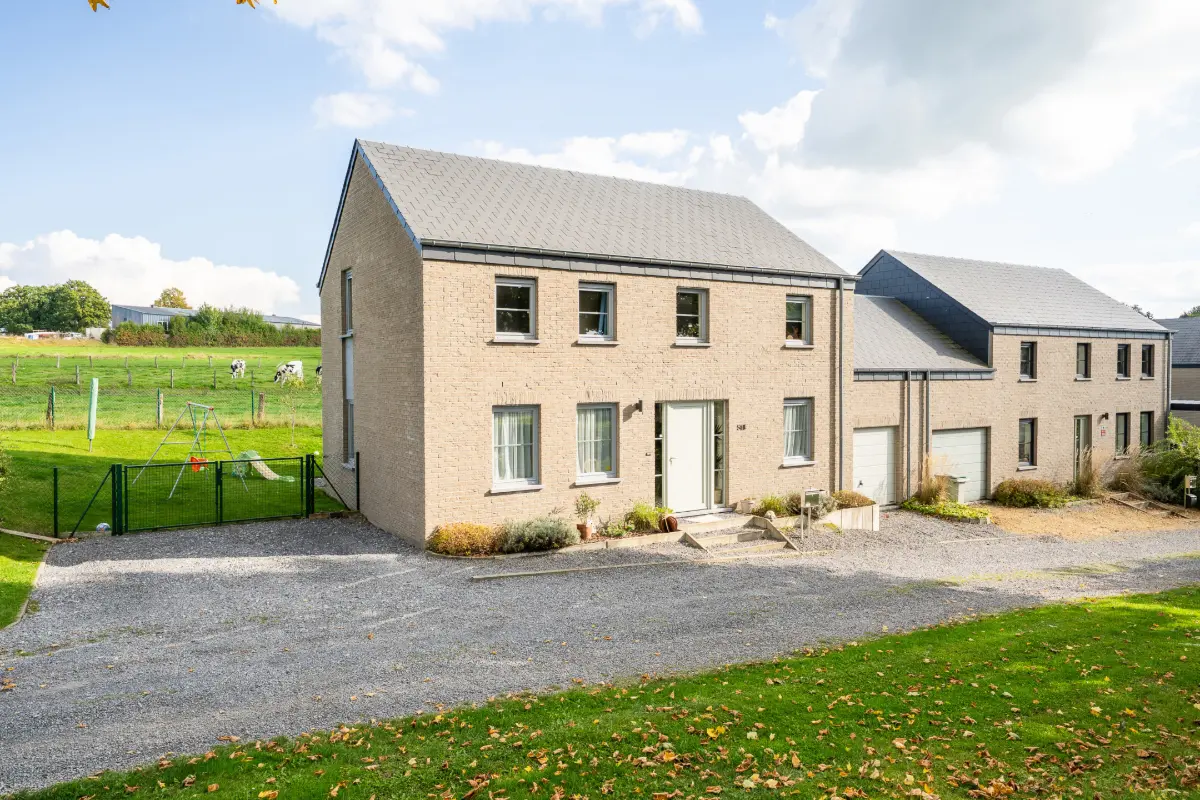 Maison à vendre à Paliseul 6850 309000.00€ 3 chambres 135.00m² - annonce 649424