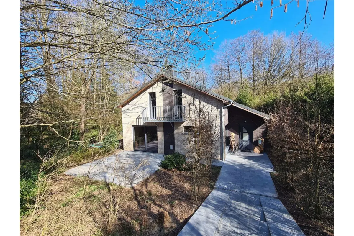 Immeuble de rapport - Immeuble à appartement à  à Barvaux-sur-Ourthe 6940 445000.00€ 6 chambres 170.00m² - annonce 650687