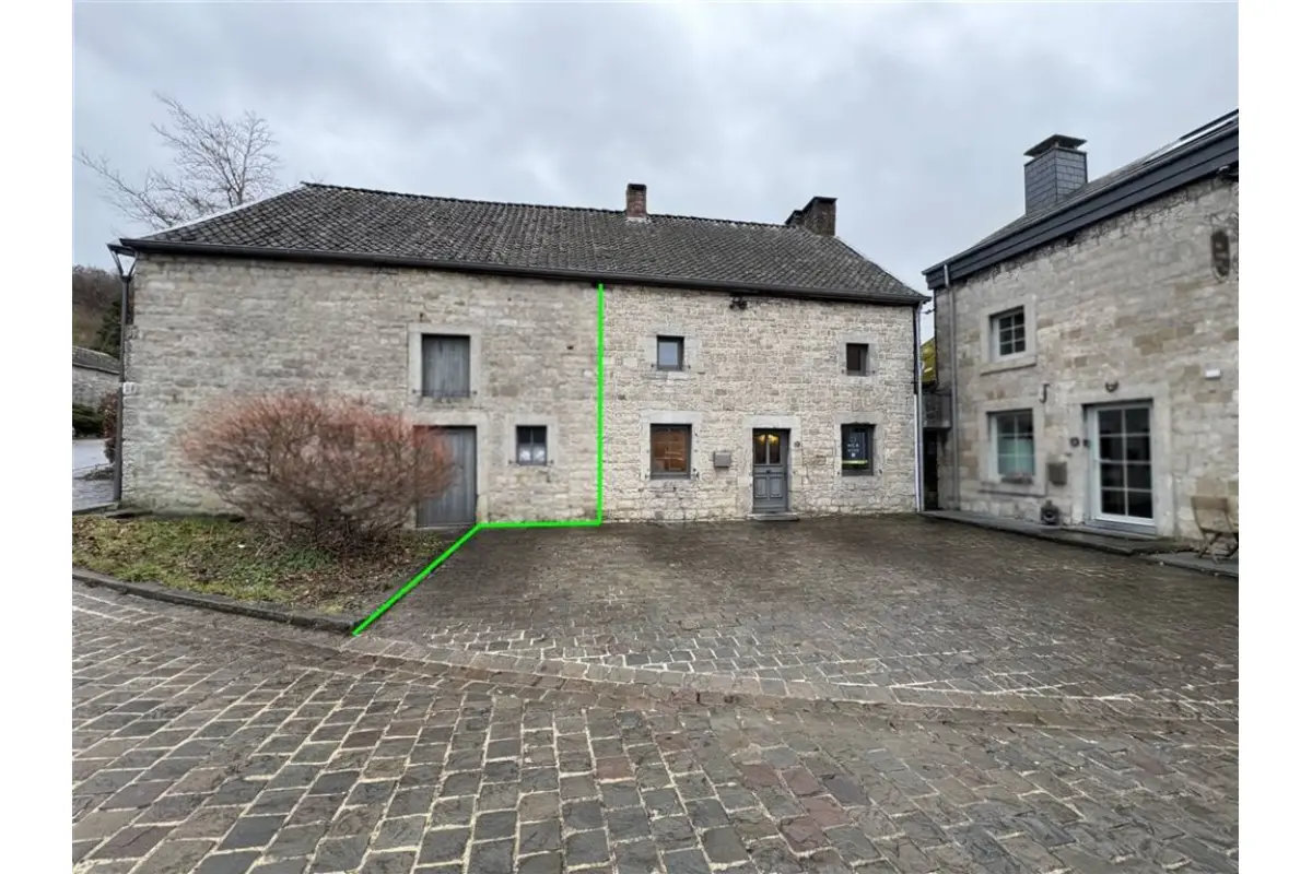 Maison à  à Fronville 6990 900.00€ 2 chambres 137.00m² - annonce 654212