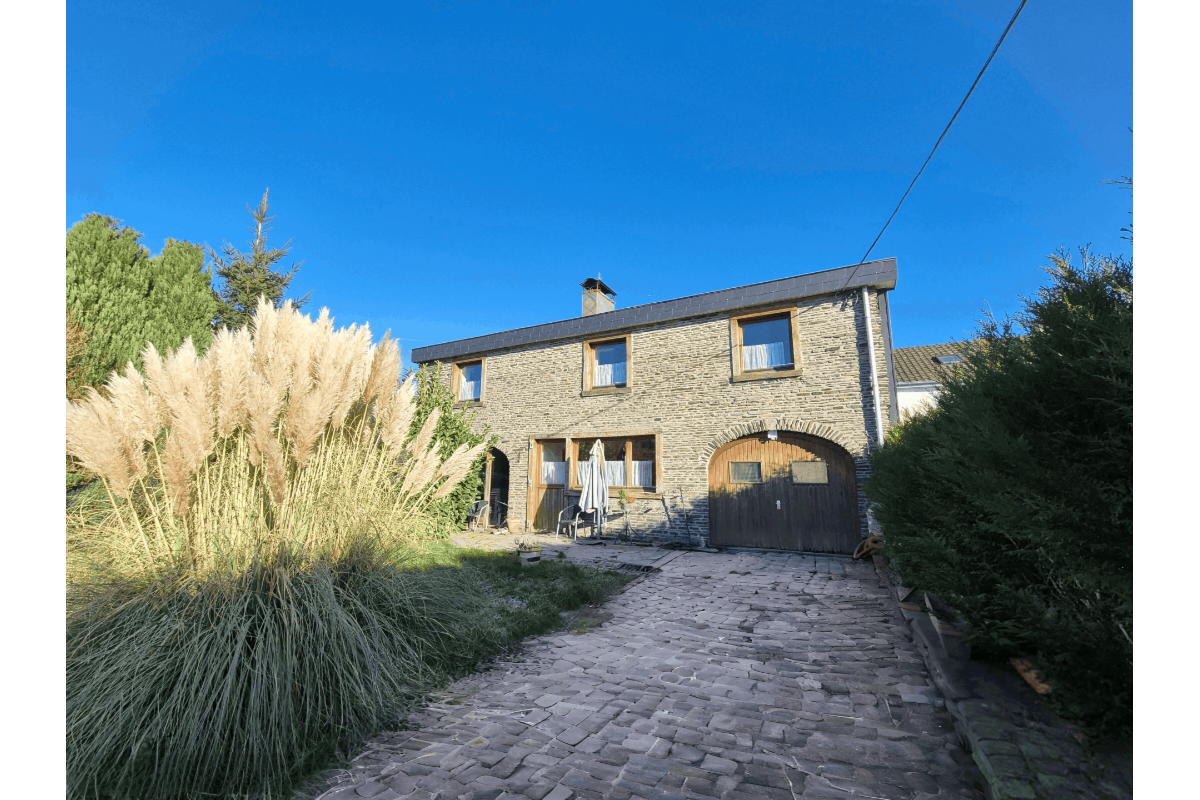 Maison à vendre à Vielsalm 6690 299000.00€ 4 chambres 223.00m² - annonce 655253