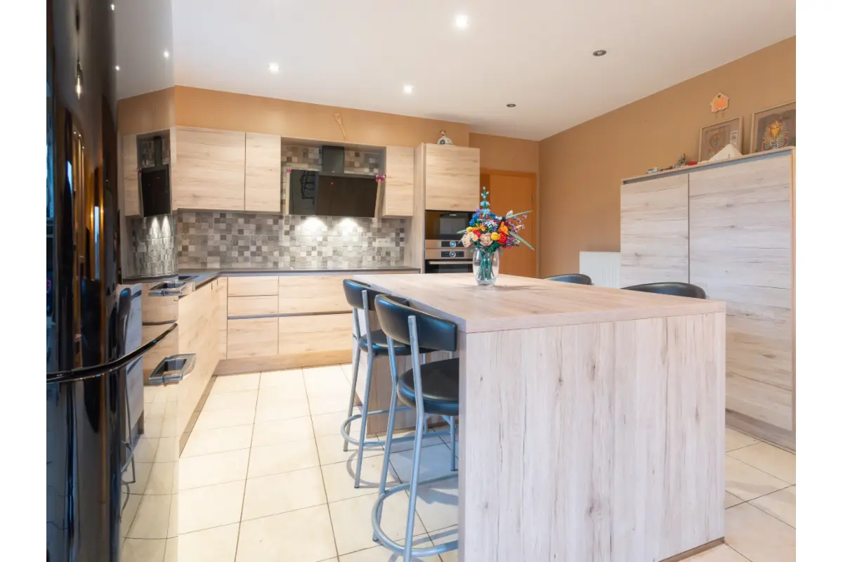 Maison à vendre à Libin 6890 425000.00€ 3 chambres 208.00m² - annonce 657618