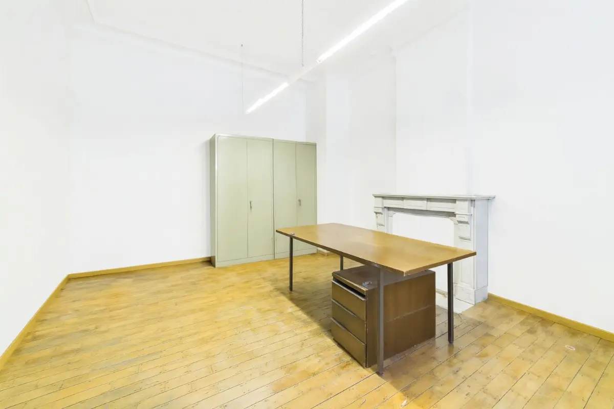 Commerce à louer à Marche-en-Famenne 6900 250.00€ 0 chambres 20.00m² - annonce 657616