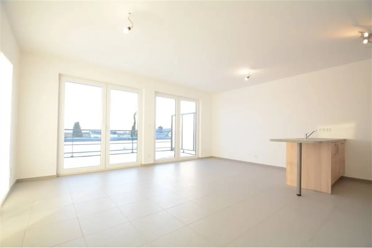 Appartement à  à Habay 6720 925.00€ 1 chambres 73.00m² - annonce 659532