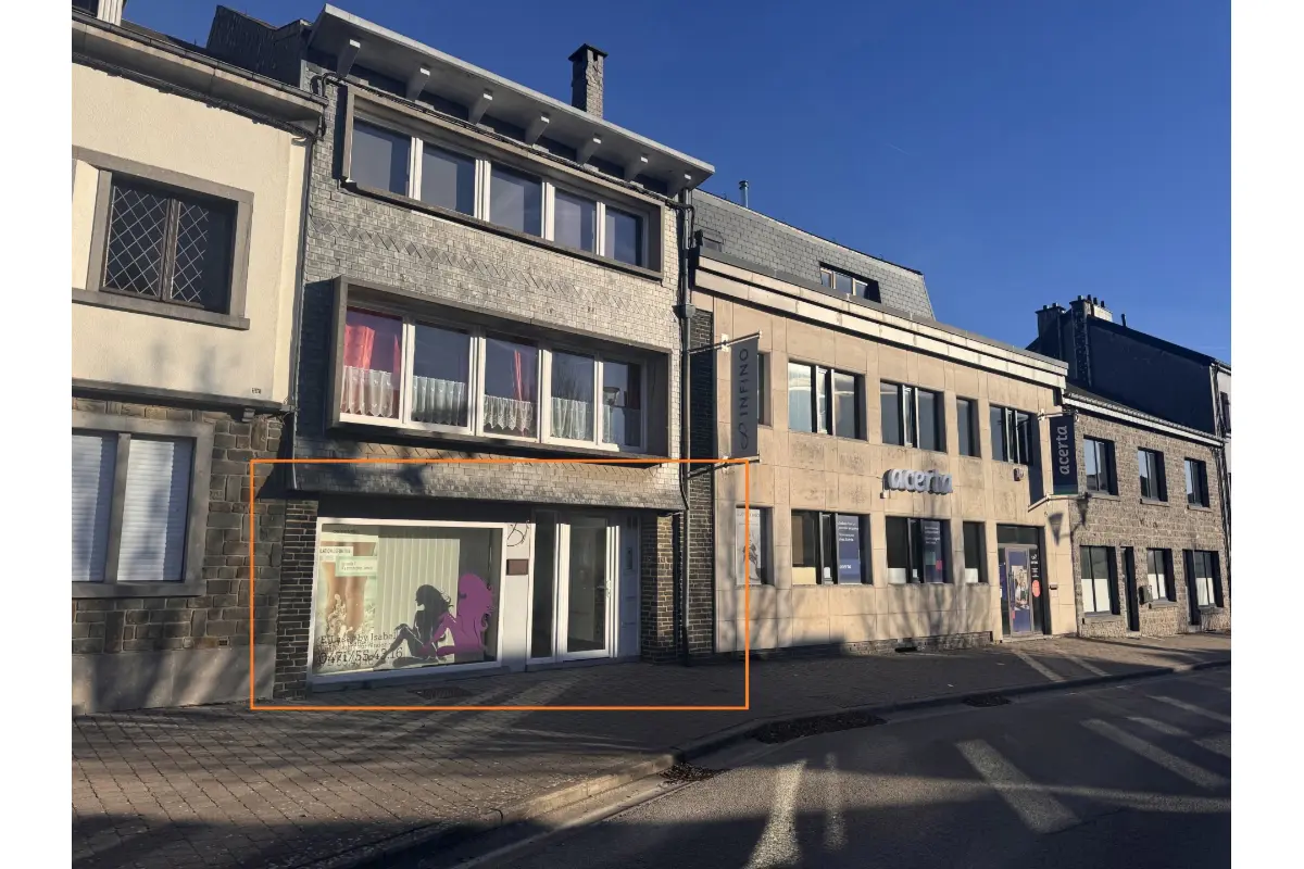 Commerce à  à Libramont-Chevigny 6800 750.00€  chambres 60.00m² - annonce 660760