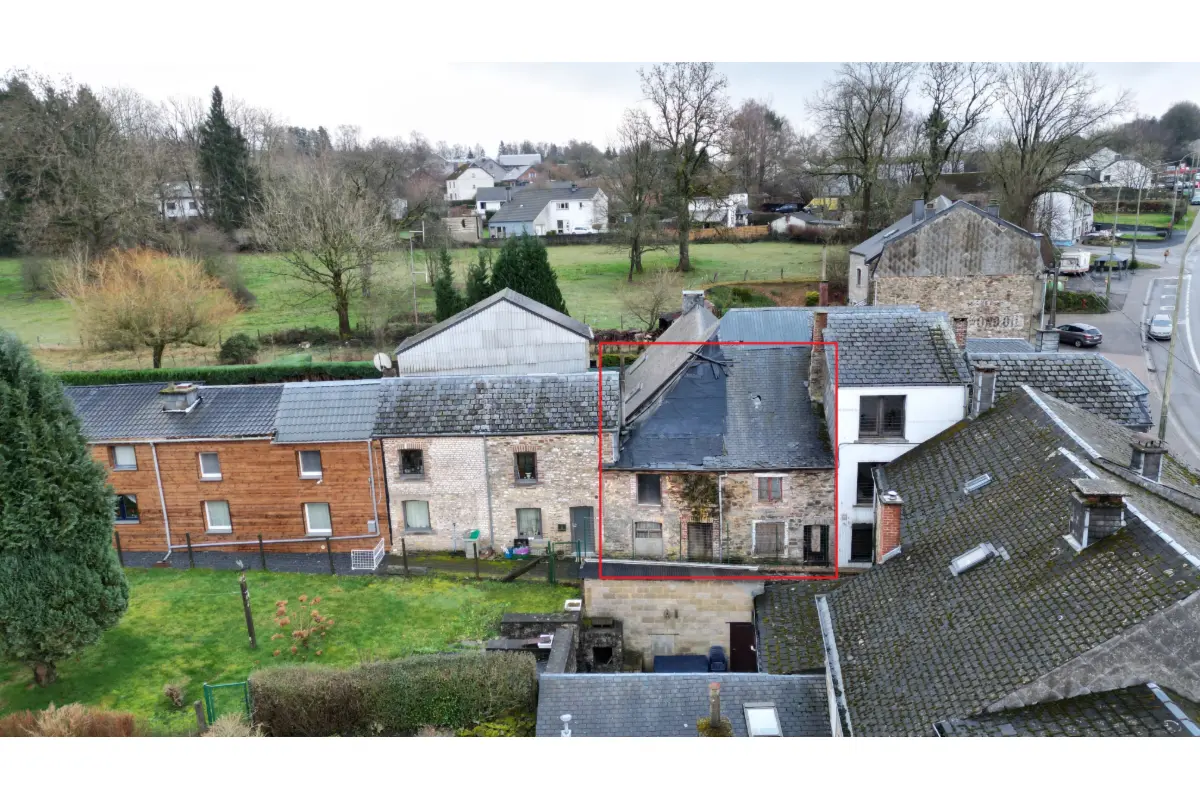 Maison à vendre à Saint-Hubert 6870 25000.00€ 1 chambres 40.00m² - annonce 660643