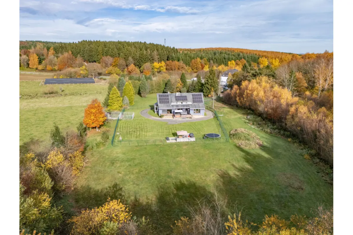 Maison à vendre à Bastogne 6600 630000.00€ 8 chambres 387.34m² - annonce 660745