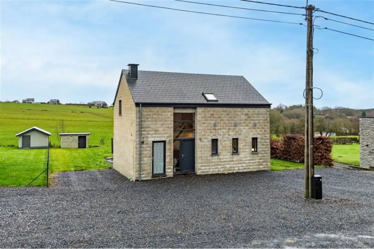 Maison à vendre à Mont 6661 270000.00€ 3 chambres m² - annonce 661194