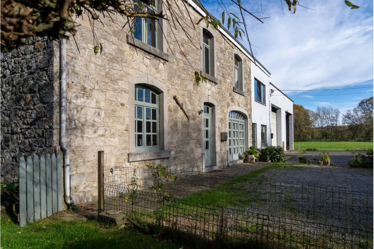 Maison à vendre à Hotton 6990 450000.00€ 6 chambres 362.00m² - annonce 663005