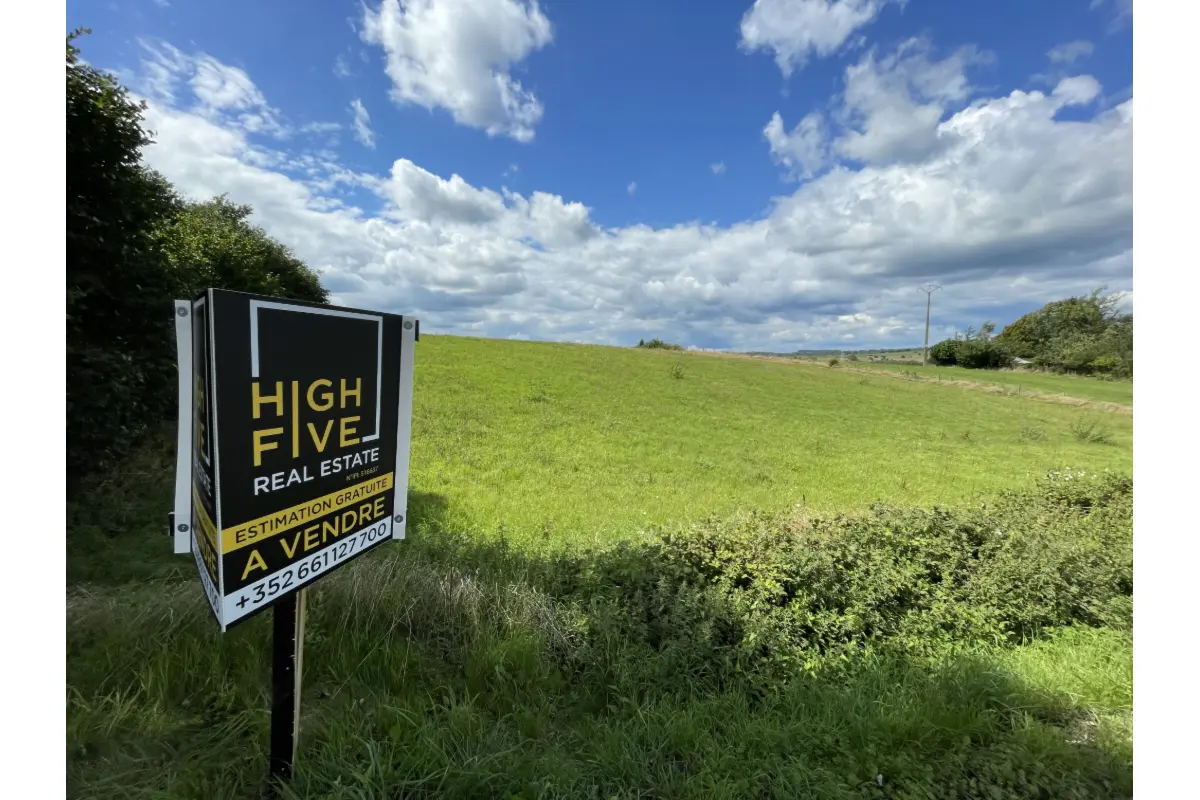 Terrain à vendre à Musson 6750 350000.00€  chambres m² - annonce 663565