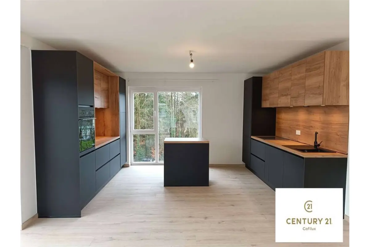 Appartement à  à Arlon 6700 1200.00€ 2 chambres 90.00m² - annonce 665767