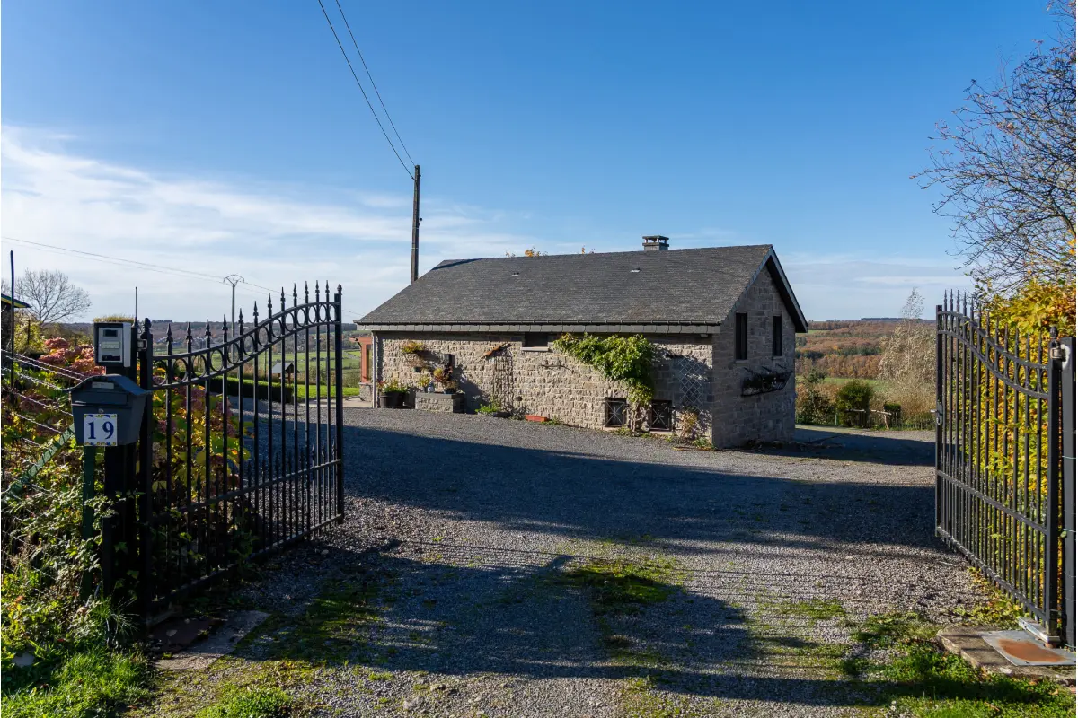 Maison à vendre à Humain 6900 299000.00€ 3 chambres 140.00m² - annonce 666139