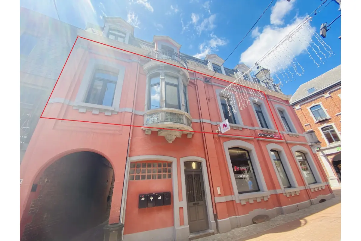 Appartement à  à Marche-en-Famenne 6900 590.00€ 1 chambres 50.00m² - annonce 670053