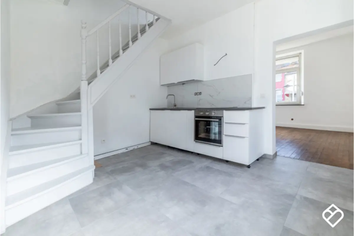 Maison à louer à Chiny 6810 850.00€ 2 chambres 96.00m² - annonce 669427