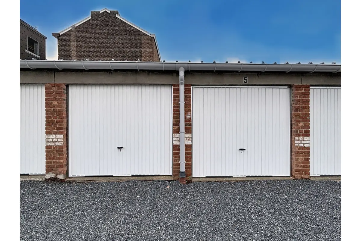 Box à  à Seraing 4100 39000.00€  chambres m² - annonce 671569