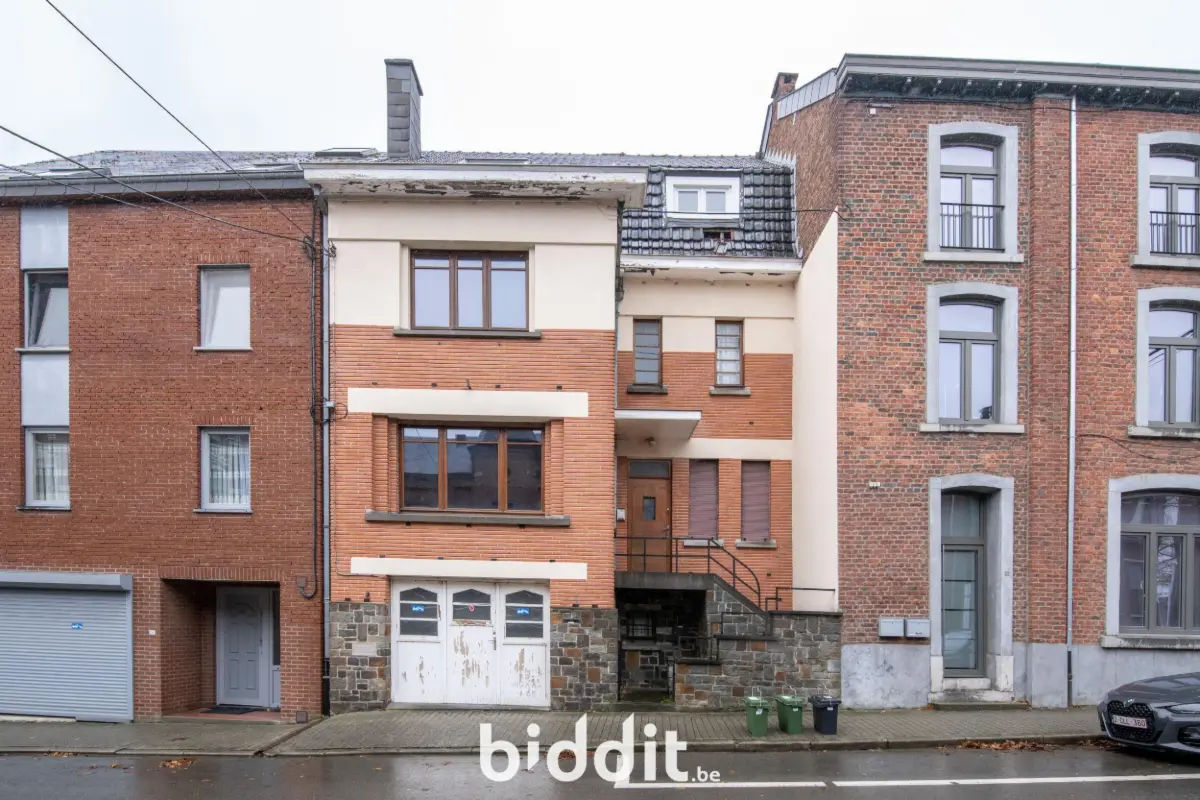 Maison à vendre à Marche-en-Famenne 6900 175000.00€ 4 chambres m² - annonce 673855