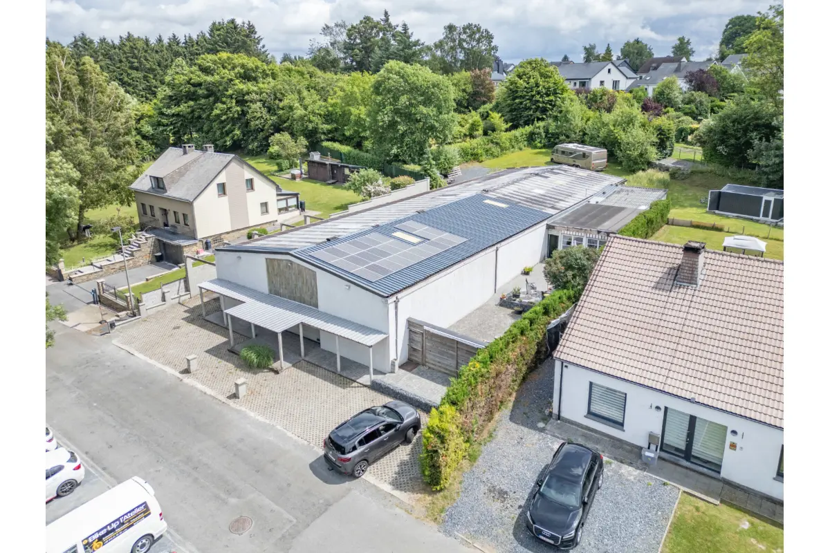 Commerce à vendre à Bastogne 6600 360000.00€  chambres 381.00m² - annonce 676118