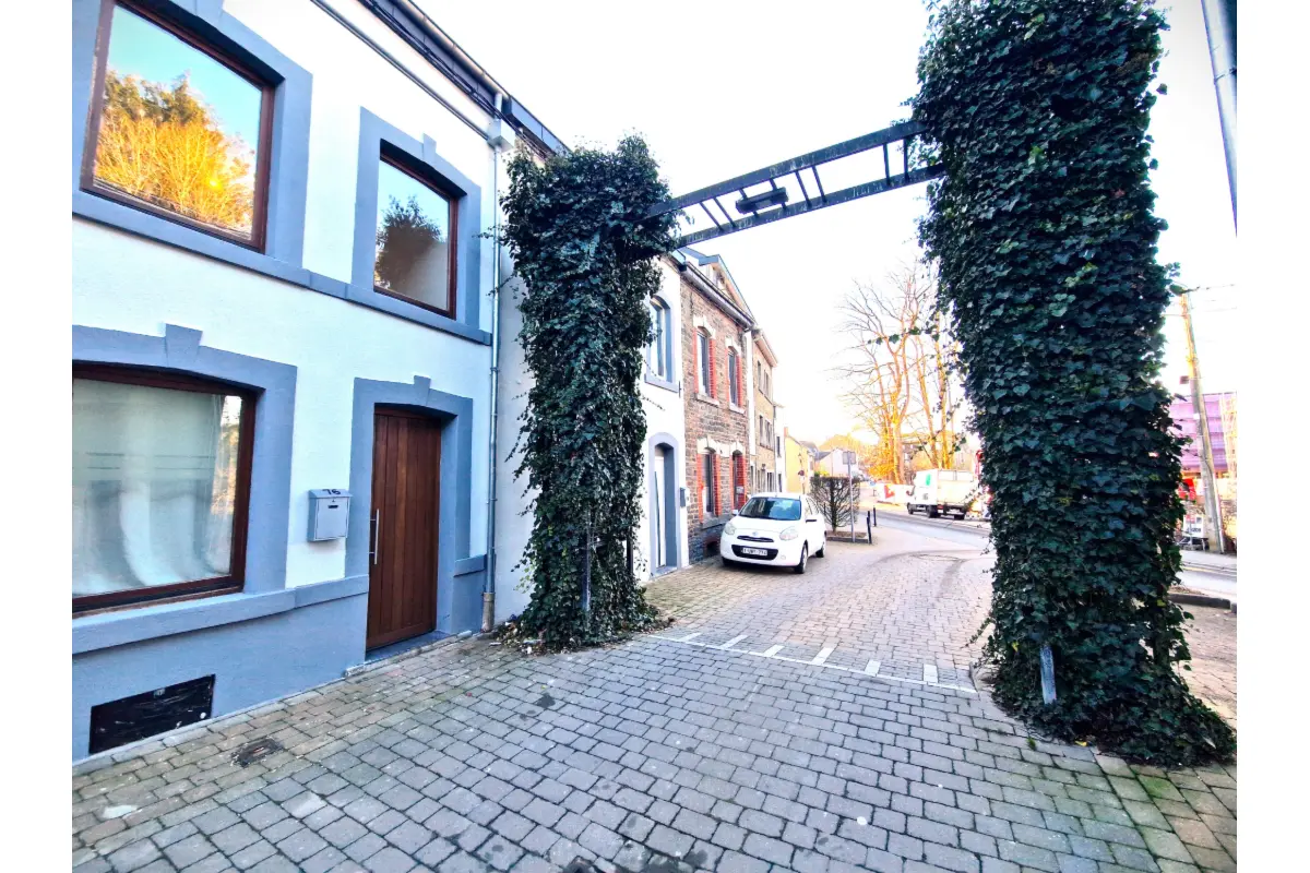 Maison à vendre à Bastogne 6600 249000.00€ 3 chambres 100.00m² - annonce 678277