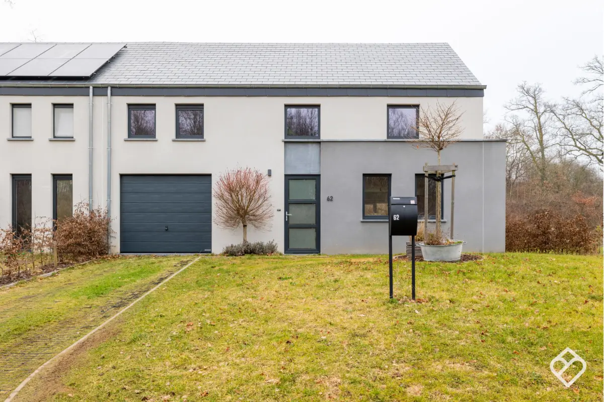 Maison à vendre à Saint-Léger 6747 460000.00€ 3 chambres 163.00m² - annonce 678732