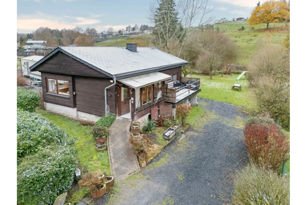 Bungalow à vendre à Bastogne 6600 115000.00€ 2 chambres 71.67m² - annonce 680938