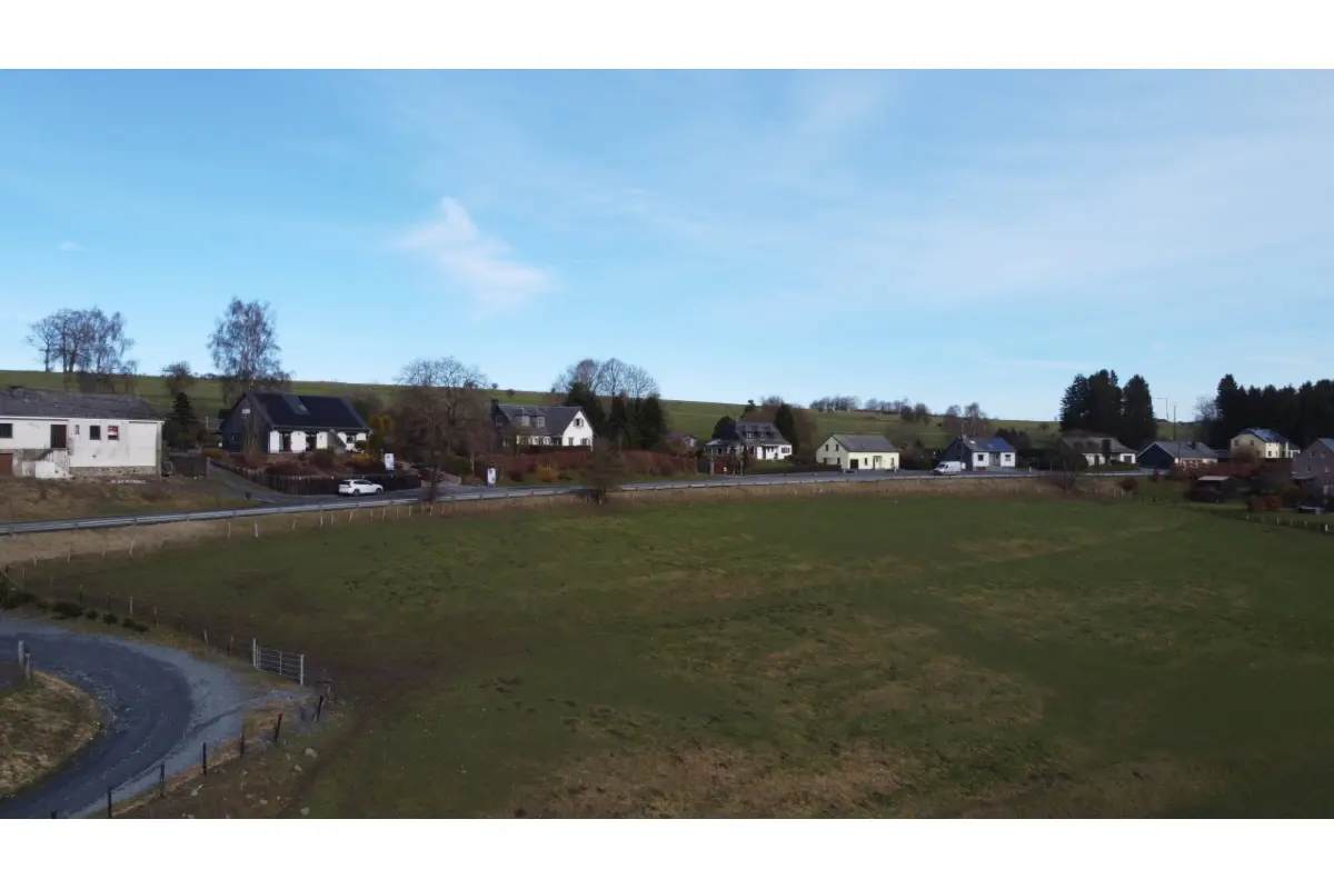 Terrain à  à Bastogne 6600 74000.00€  chambres m² - annonce 683768