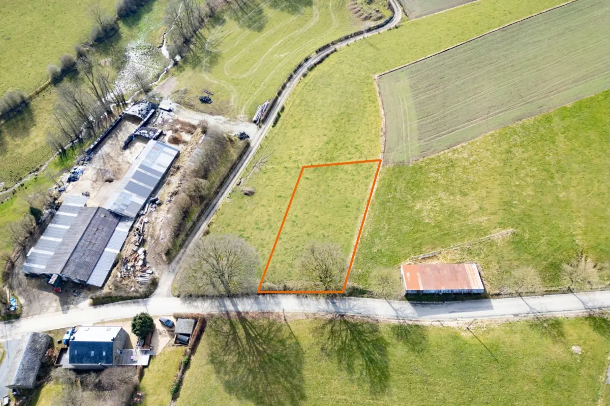 Terrain à vendre à La Roche-en-Ardenne 6980 0.00€  chambres m² - annonce 796011