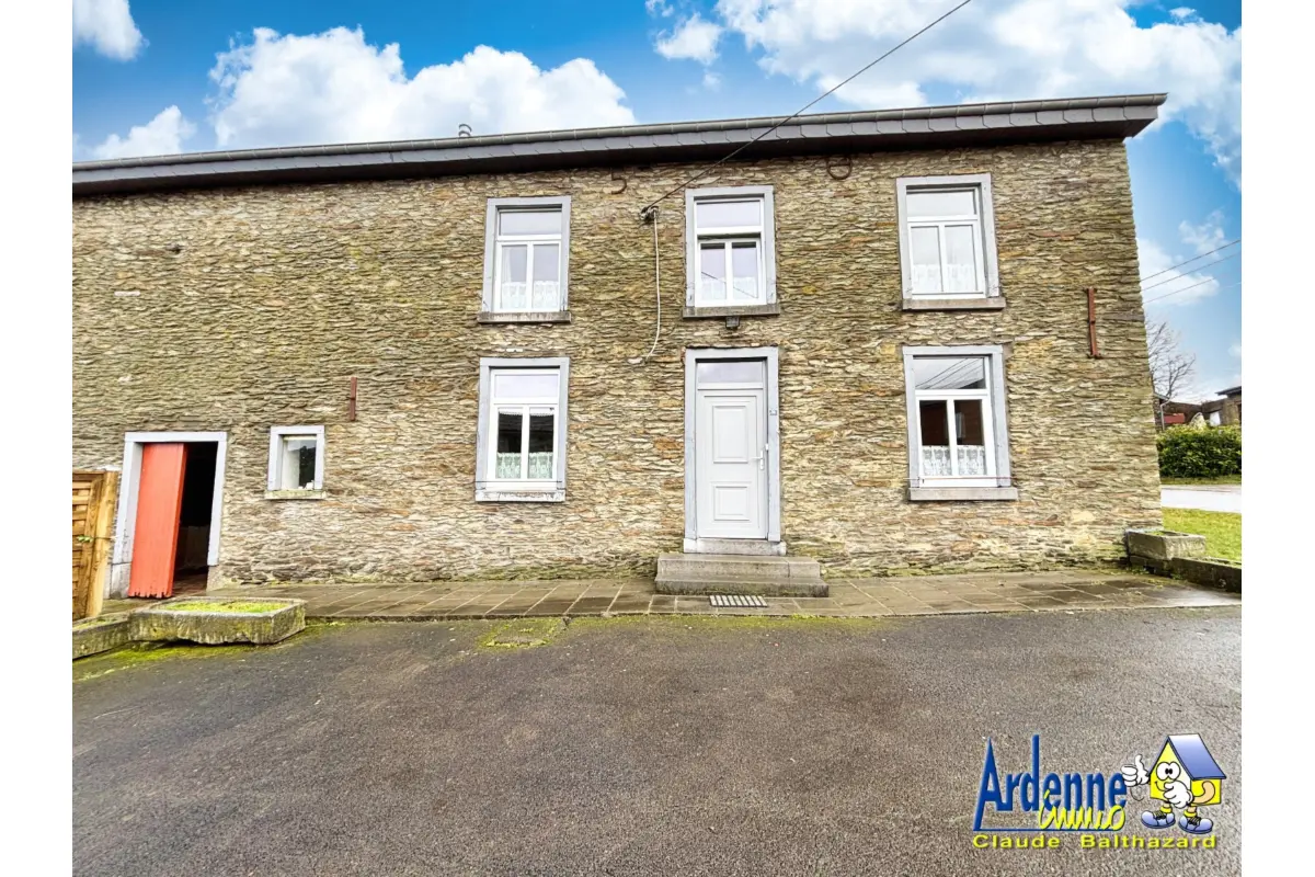 Maison à louer à Ortho 6983 900.00€ 3 chambres m² - annonce 690561