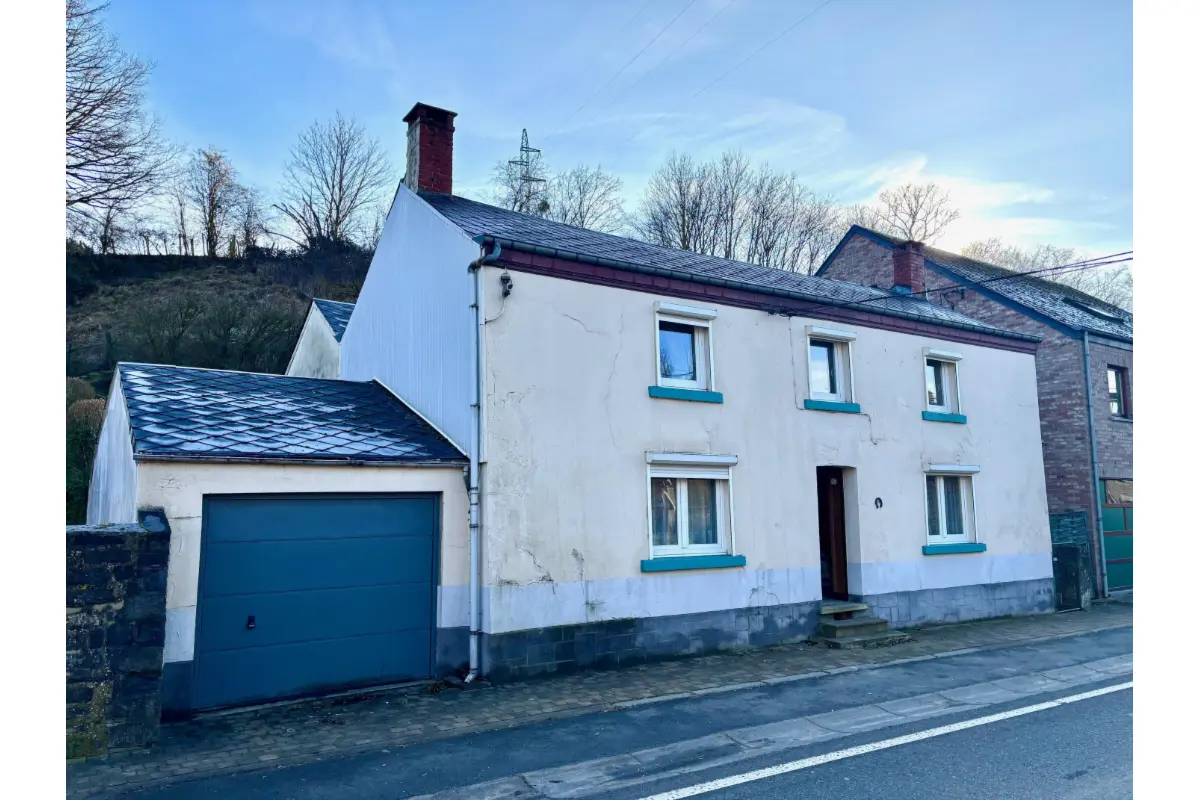 Maison à vendre à On 6900 159000.00€ 2 chambres 85.00m² - annonce 695034