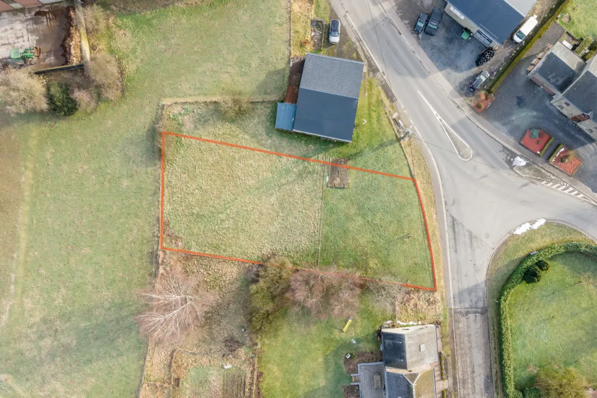 Terrain à vendre à Libramont-Chevigny 6800 105000.00€  chambres m² - annonce 696882