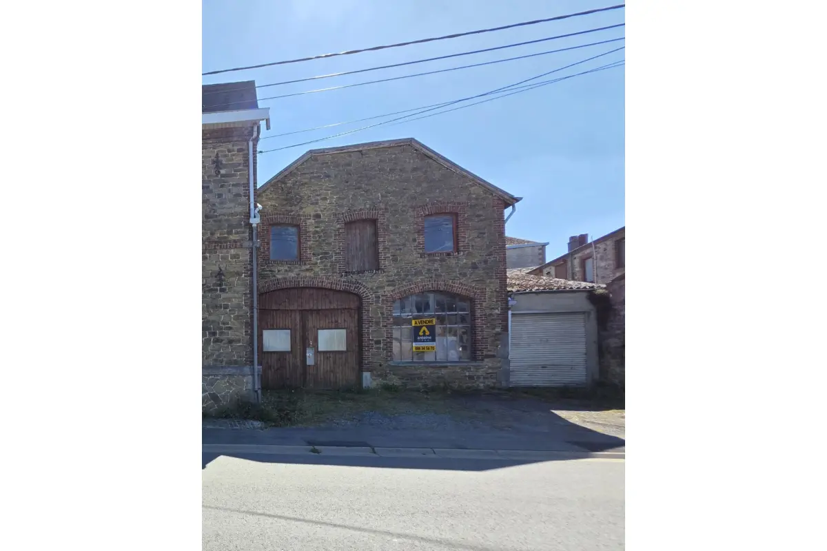 Maison à vendre à Erezée 6997 29000.00€ 1 chambres 200.00m² - annonce 698857