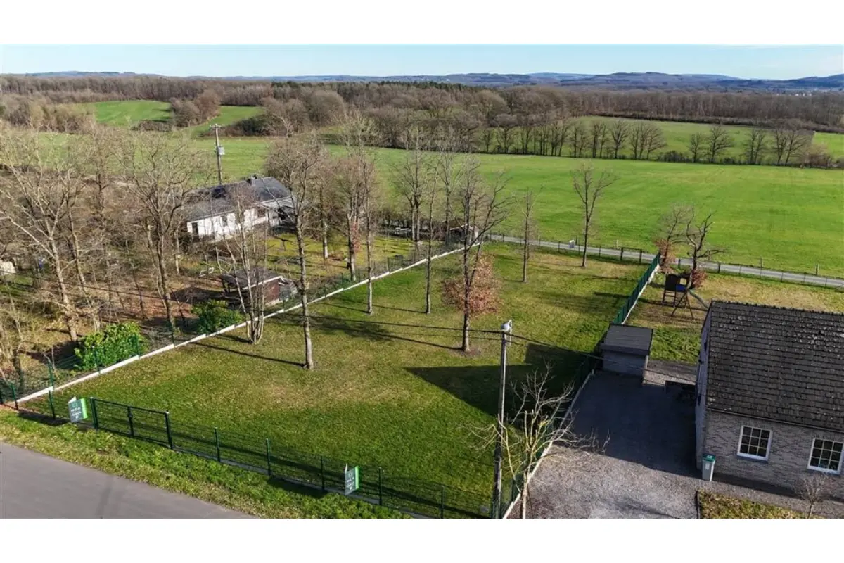 Terrain à vendre à Durbuy 6940 120000.00€  chambres m² - annonce 700636