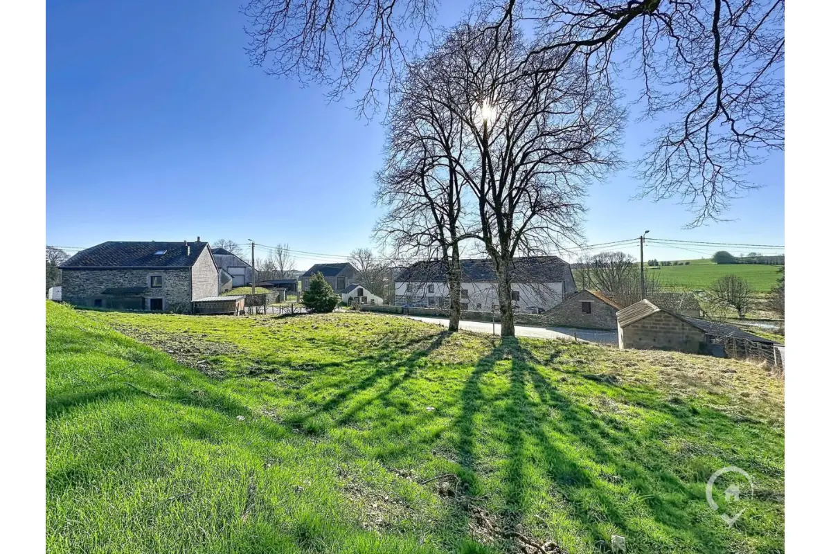 Terrain à bâtir à vendre à Vaux-sur-Sûre 6640 62500.00€  chambres m² - annonce 709717
