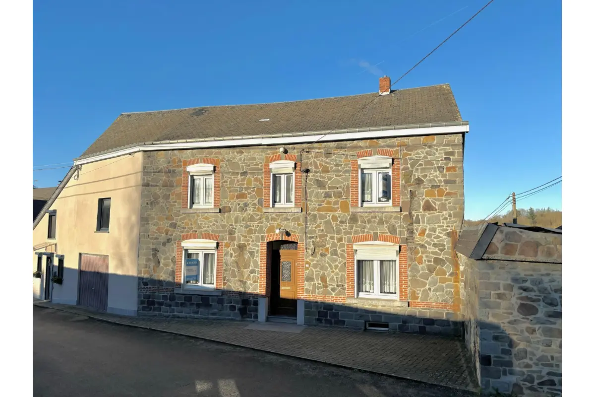 Maison à vendre à Hargimont 6900 199900.00€ 4 chambres 150.00m² - annonce 714072