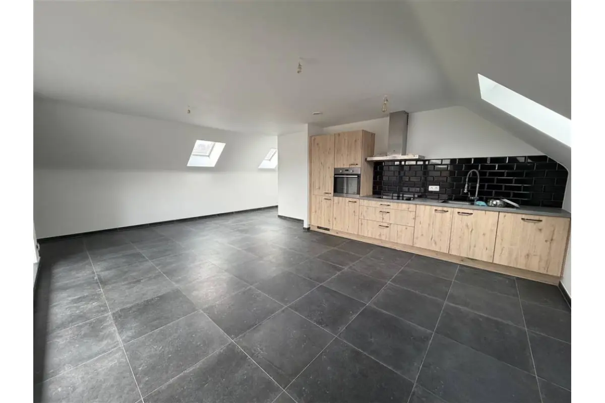 Appartement à louer à Marche-en-Famenne 6900 780.00€ 1 chambres 75.00m² - annonce 715370