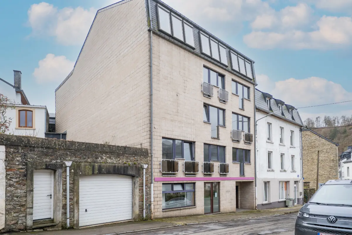 Immeuble mixte à vendre à Bouillon 6830 299900.00€ 19 chambres 700.00m² - annonce 718331