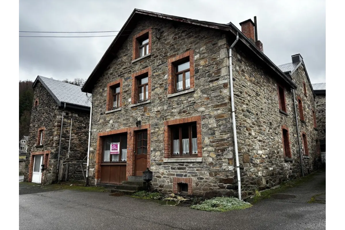 Maison à vendre à Vielsalm 6690 142000.00€ 3 chambres 1.00m² - annonce 720653