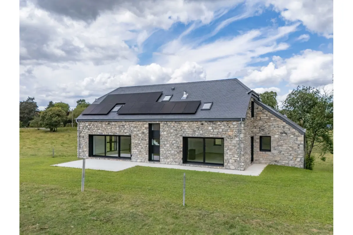 Maison à vendre à Marche-en-Famenne 6900 895000.00€ 6 chambres 447.32m² - annonce 723467