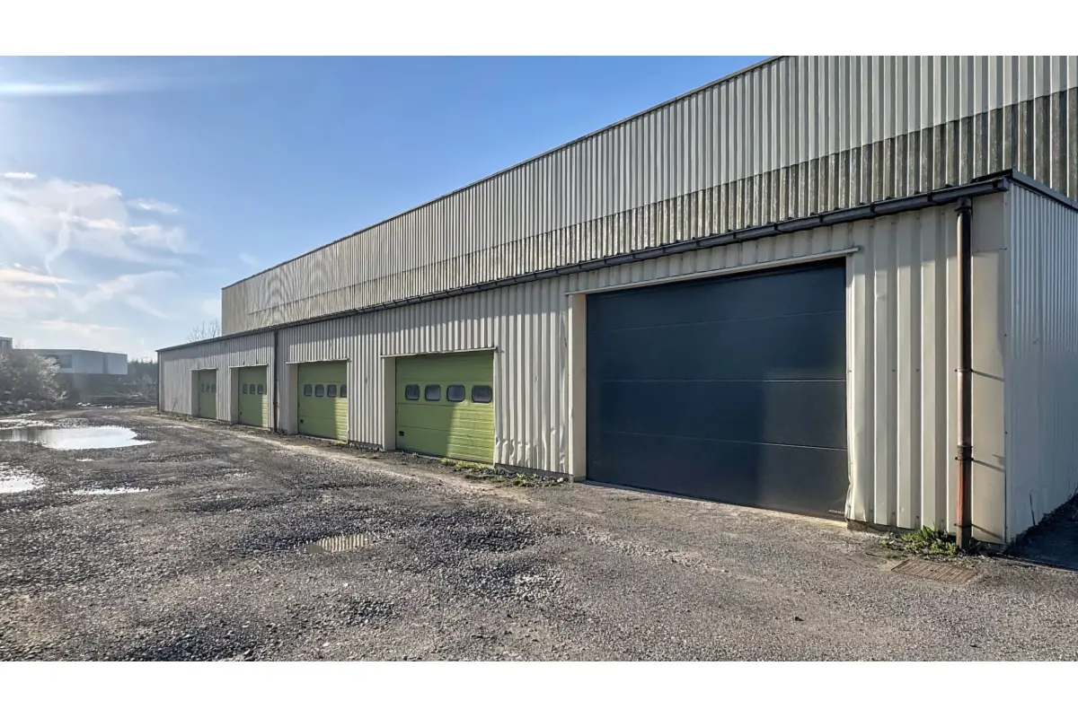 Commerce à louer à Arlon 6700 1500.00€  chambres 220.00m² - annonce 723249