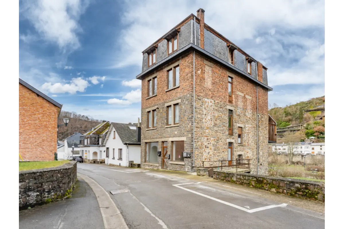 Autre à vendre à La Roche-en-Ardenne 6980 335000.00€ 7 chambres 458.00m² - annonce 724423