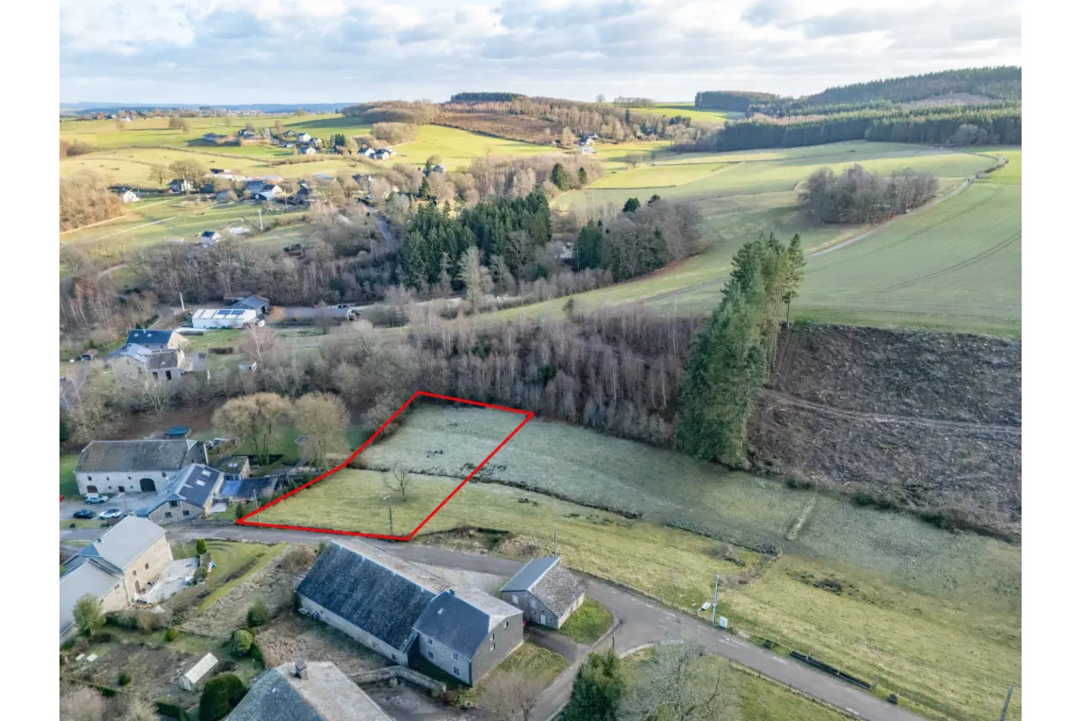 Terrain à bâtir à vendre à La Roche-en-Ardenne 6980 85000.00€  chambres m² - annonce 731397