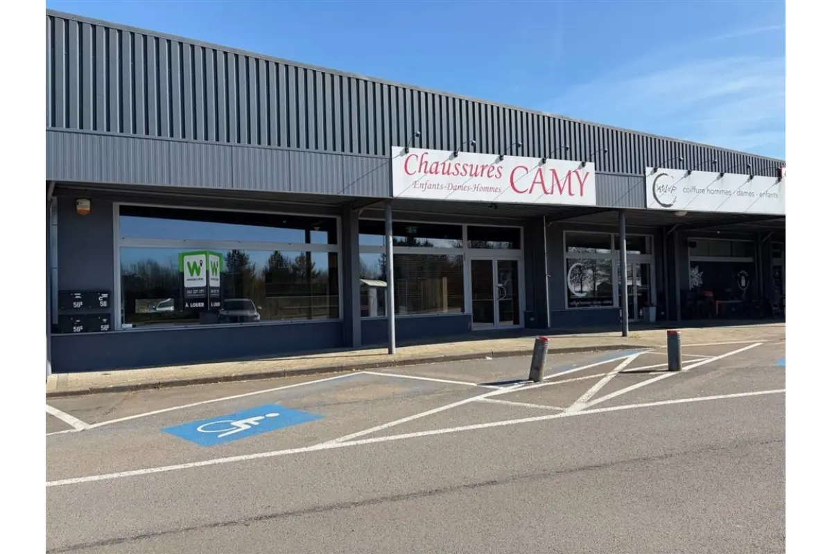 Commerce à louer à Etalle 6740 2850.00€  chambres 404.43m² - annonce 731955