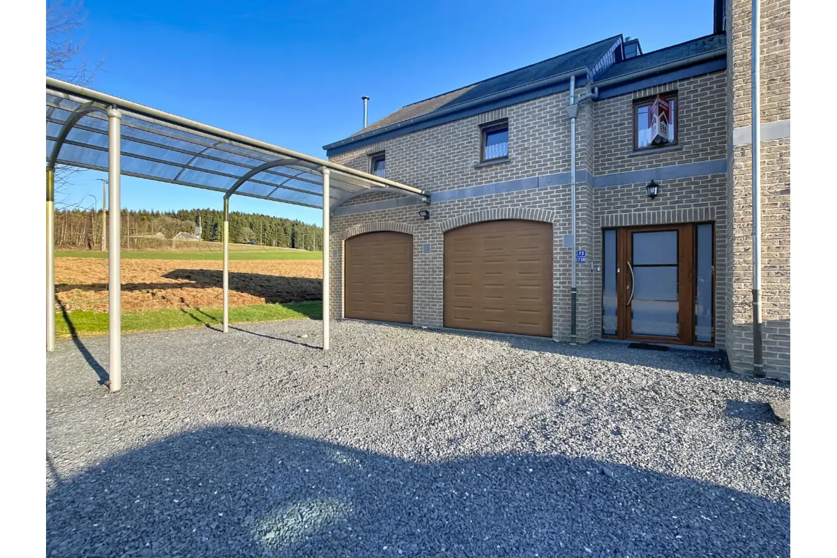 Appartement à louer à Sainte-Ode 6680 450.00€ 1 chambres 61.00m² - annonce 731864