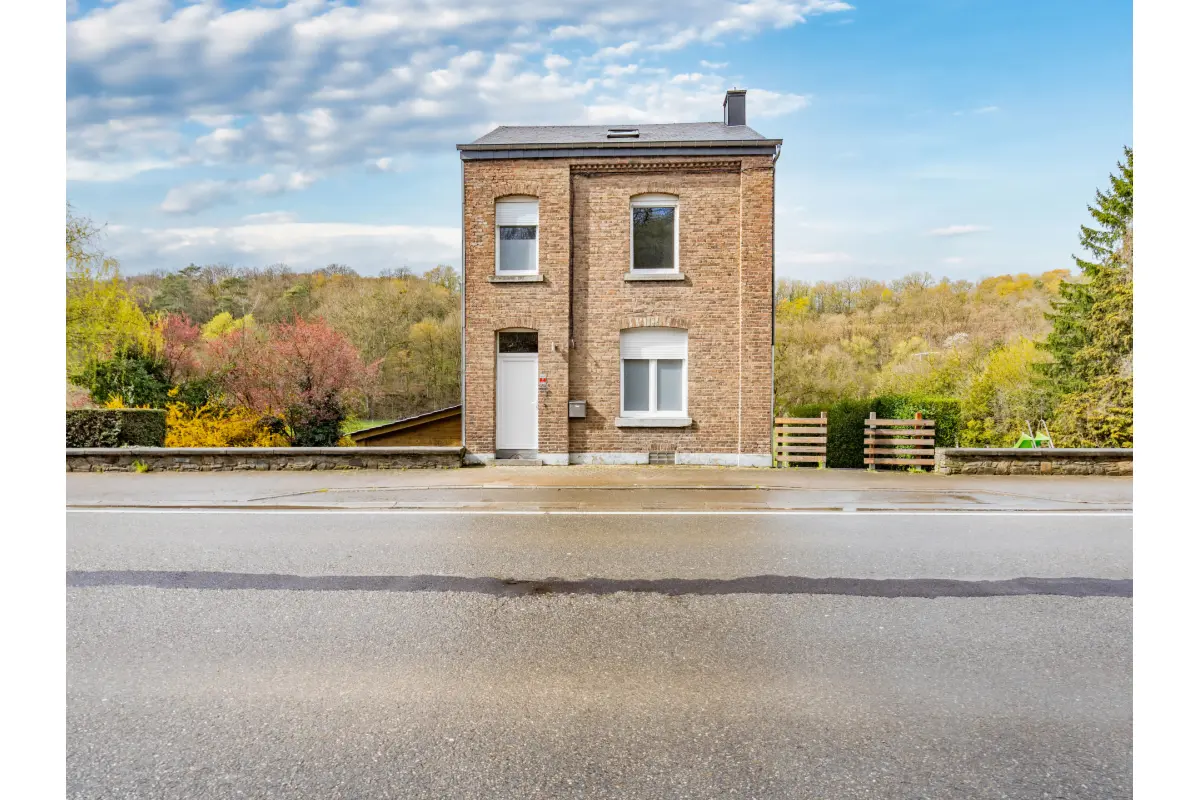 Maison à vendre à Marche-en-Famenne 6900 269000.00€ 3 chambres 145.00m² - annonce 732877