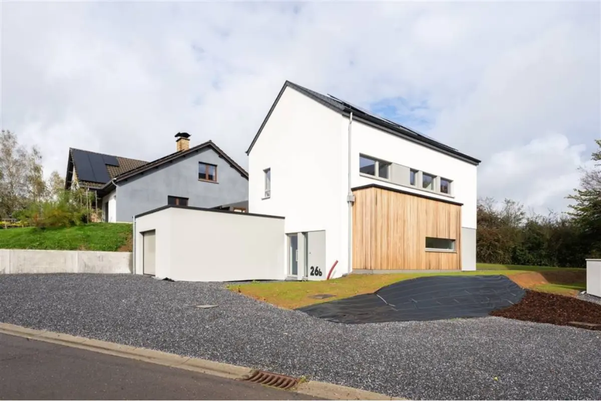 Maison à  à Vance 6741 2400.00€ 5 chambres 271.00m² - annonce 732673