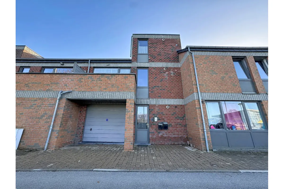 Immeuble mixte à vendre à Bastogne 6600 395000.00€ 3 chambres 182.00m² - annonce 732926