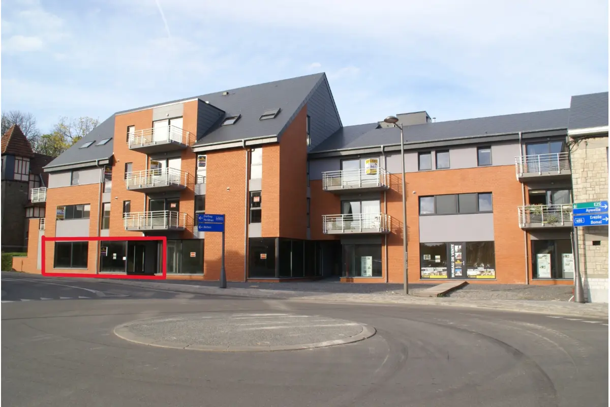 Commerce à vendre à Durbuy 6940 199000.00€  chambres 147.00m² - annonce 735294