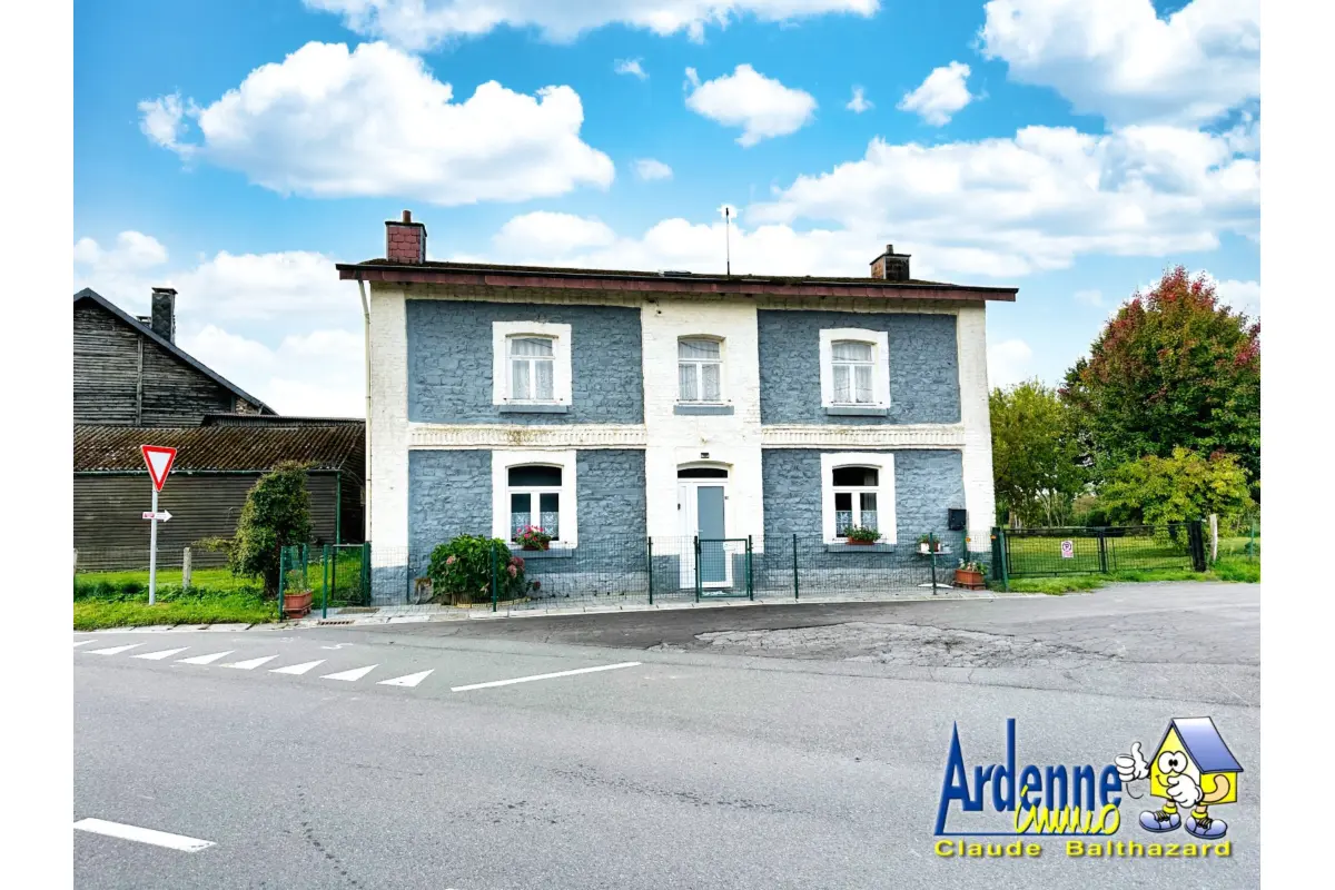 Bungalow à vendre à Beausaint 6980 164000.00€ 3 chambres 136.00m² - annonce 734931