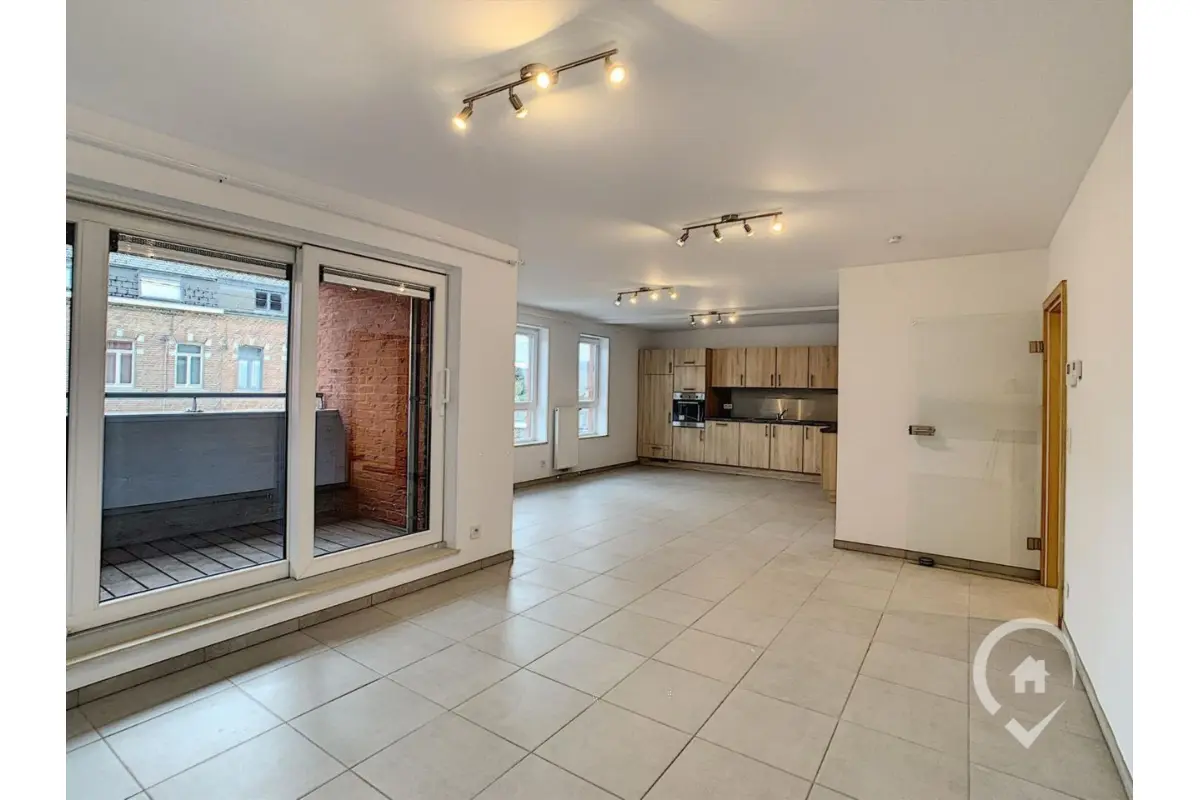 Appartement à louer à Marche-en-Famenne 6900 940.00€ 3 chambres 85.00m² - annonce 736193