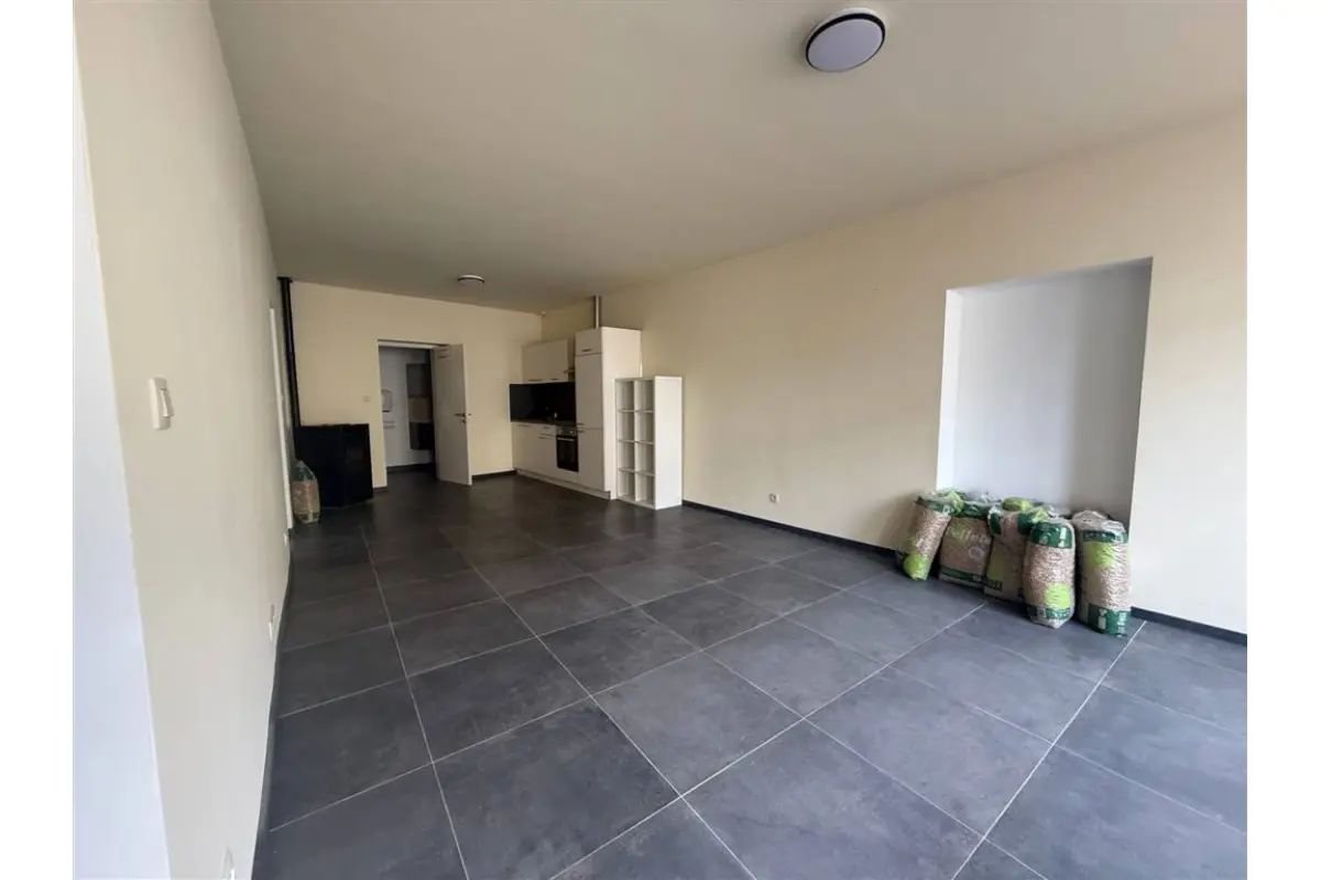 Appartement à louer à Saint-Mard 6762 850.00€ 2 chambres 76.00m² - annonce 736952