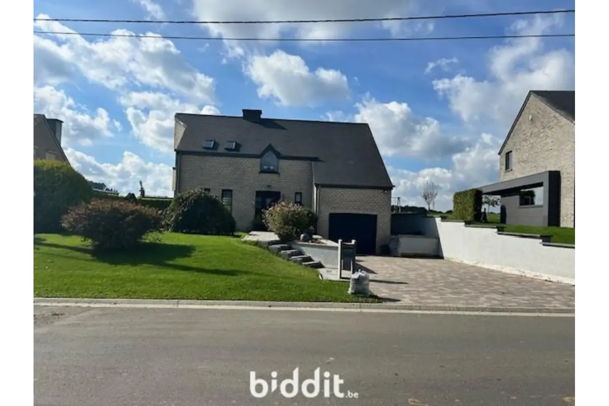 Maison à vendre à Libramont-Chevigny 6800 150000.00€ 4 chambres m² - annonce 738381